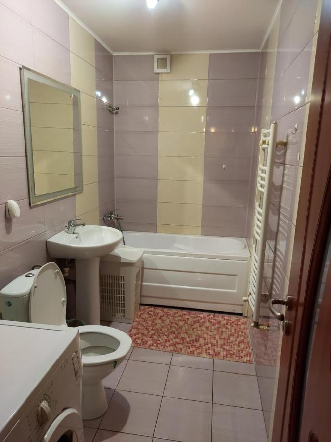 Apartamento Bya Iasi Exterior foto